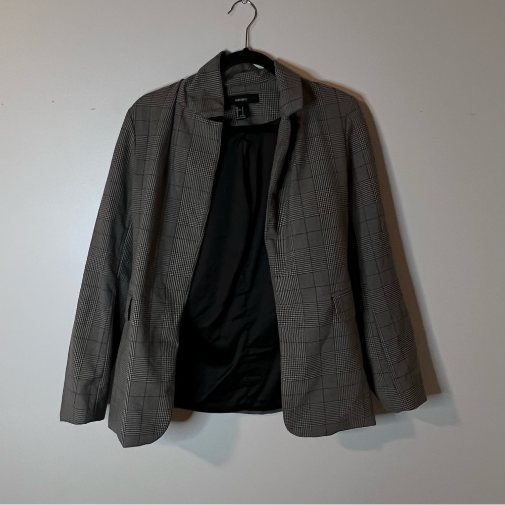 Brown/gray blazer